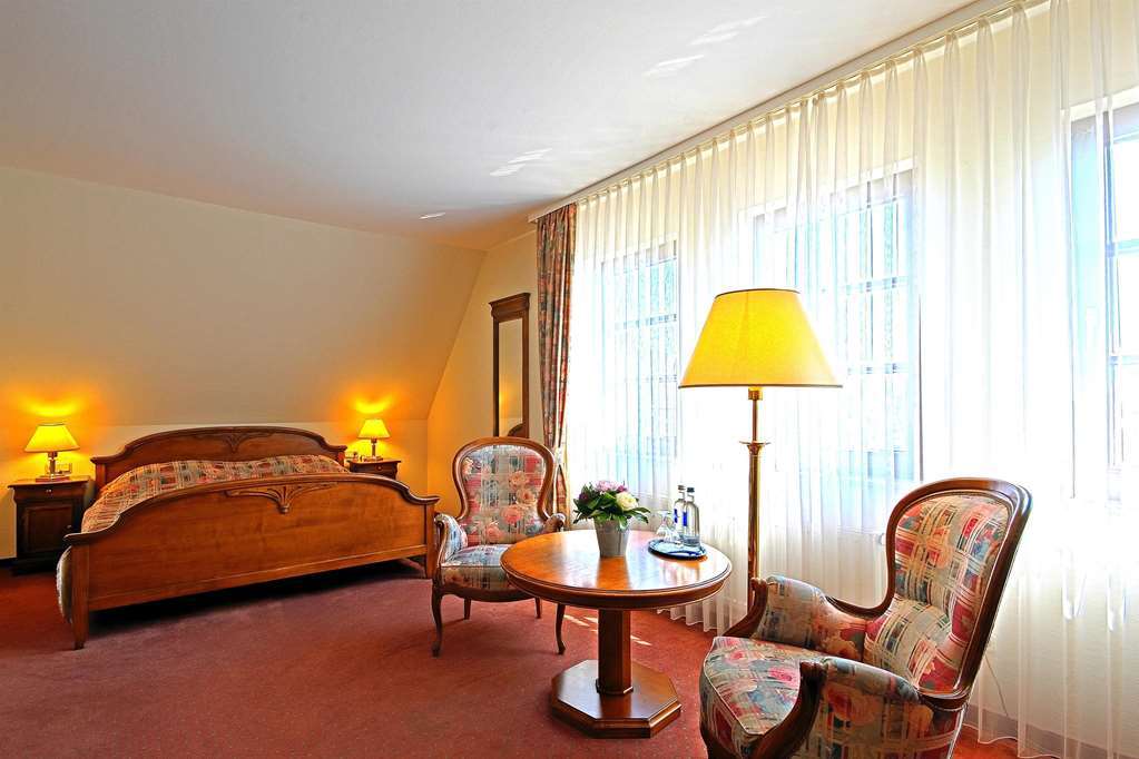 Отель Ringhotel Warnemuender Hof